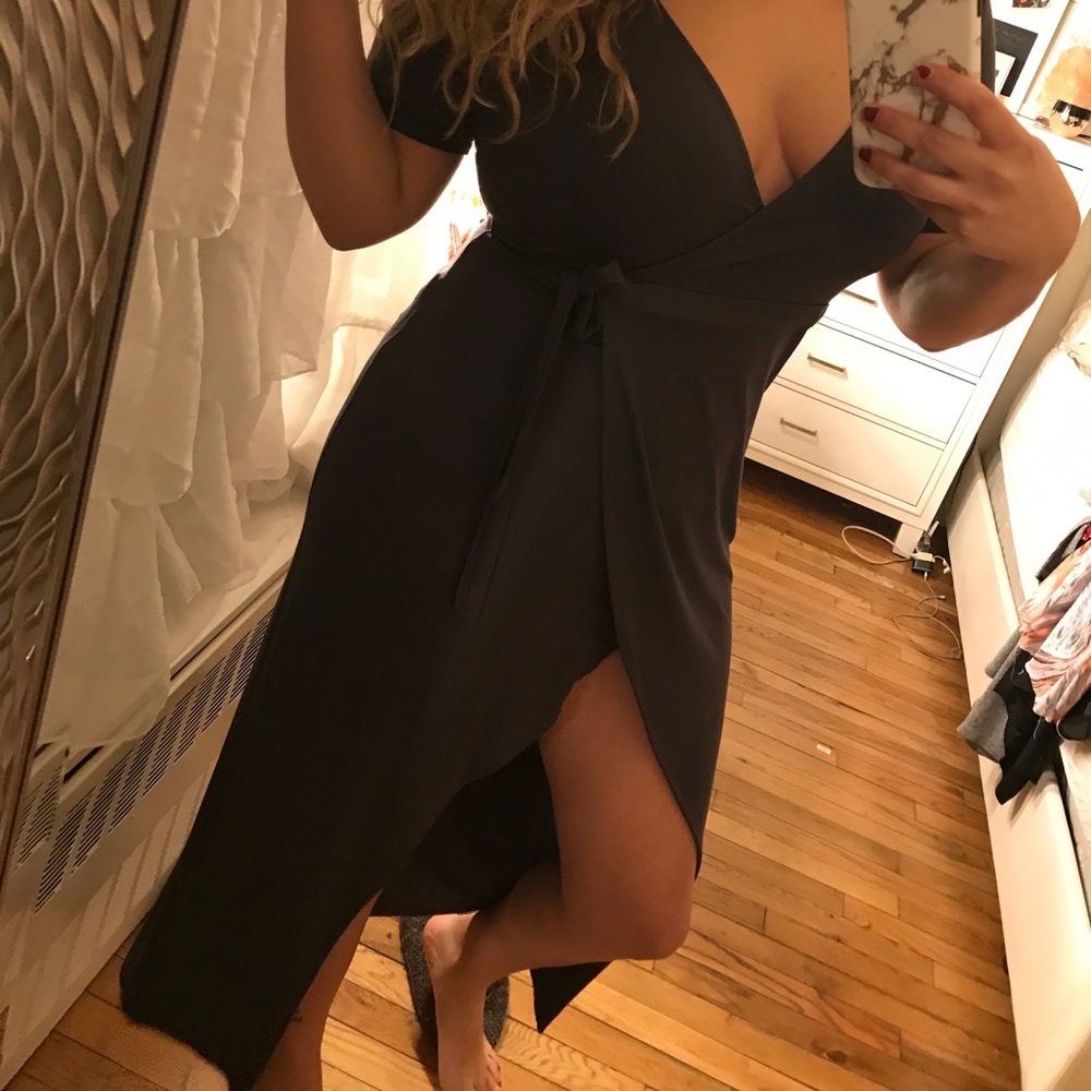 Grey wrapped dress with slit